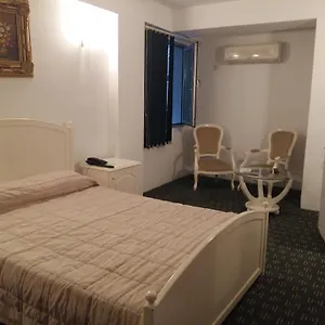 Отель Alik